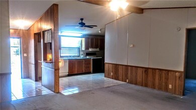 125 Desert Mesa Dr, Horizon City, TX 79928 - photo 2