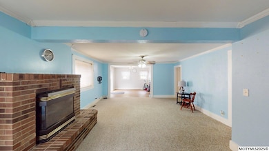 308 2nd St SE, Nora Springs, IA 50458 - photo 3