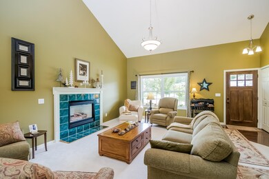 301 Carriage Way, Davison, MI 48423 - photo 7