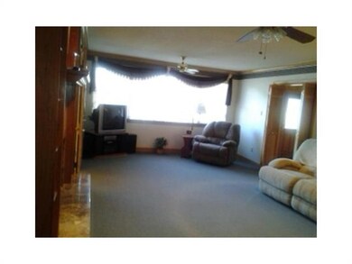 Den/Family/Great Room.