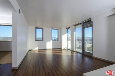 3033 Wilshire Blvd unit 1707, Los Angeles, CA 90010 - photo 6