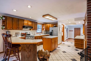 2-1st Floor-16