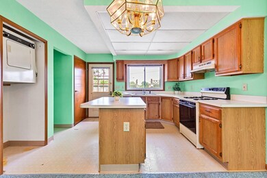 5828 Thada Ln unit 5828, Columbus, OH 43229 - photo 7