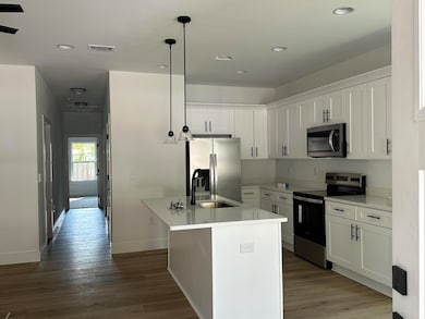 42 Eckie Dr, Freeport, FL 32439 - photo 4