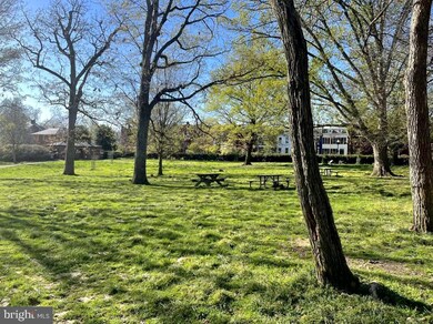 3120 R St NW unit 107, Washington, DC 20007 - photo 5