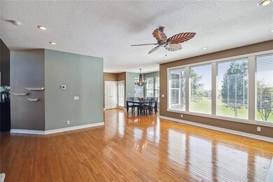 5836 Noreston St, Shawnee, KS 66218 - photo 7