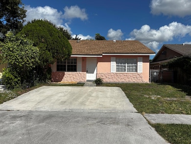 3919 Wilshire St, West Palm Beach, FL 33403 - photo 2