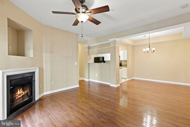 20447 Chesapeake Square unit 201, Sterling, VA 20165 - photo 7