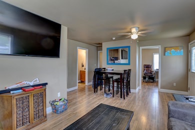 Living dining