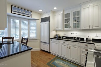 115 River Rd 18 - WEB