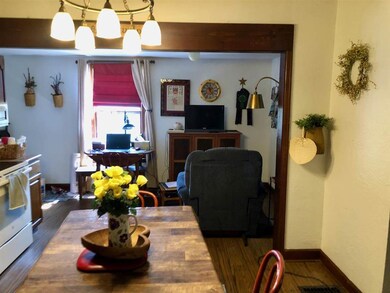 326 Gamble St, Columbus Junction, IA 52738 - photo 3