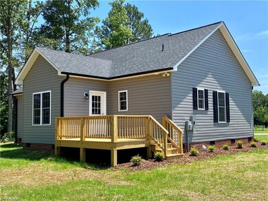 2114 Grantville Ln, Asheboro, NC 27205 - photo 2