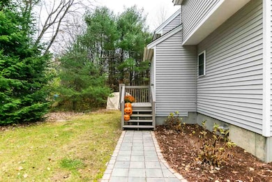 38 Union Wharf Rd, Mirror Lake, NH 03853 - photo 7