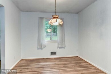 4208 Southend Rd, Rockville, MD 20853 - photo 5