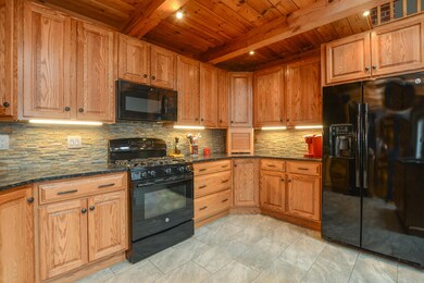 90 Pennacook Cir, Wells, ME 04090 - photo 4