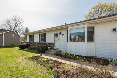 280 Spring St NE, Cedar Springs, MI 49319 - photo 4