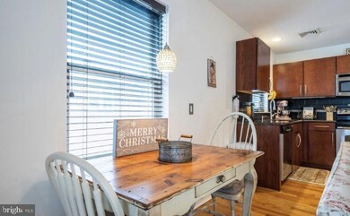 619 E Hector St unit 2, Conshohocken, PA 19428 - photo 5