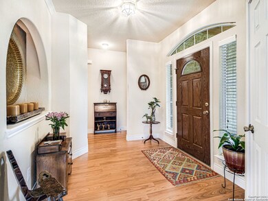 24414 Grape Creek Ln, San Antonio, TX 78255 - photo 3