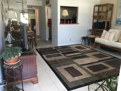 38 Windsor B, West Palm Beach, FL 33417 - photo 2