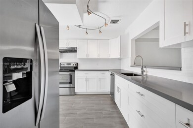 4163 SW 85th Ave, Davie, FL 33328 - photo 6