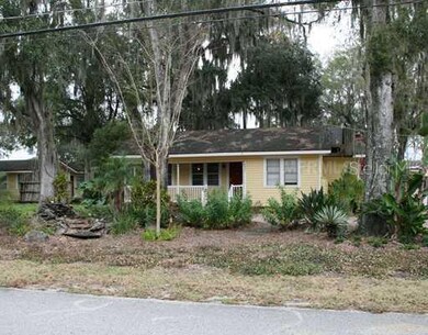 6441 Eureka Springs Rd, Tampa, FL 33610 - photo 2