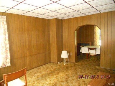 2323 N 1st Ave, Whitehall, PA 18052 - photo 2