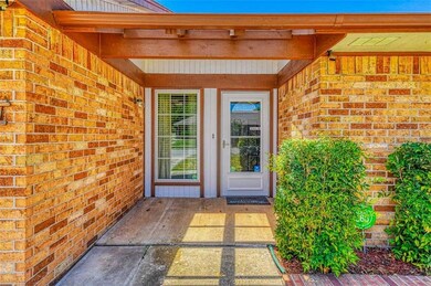 3816 Coopers Hawk Dr, Norman, OK 73072 - photo 4