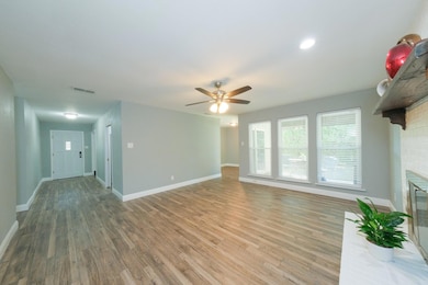 1353 Kathryn Ct, Hurst, TX 76053 - photo 7