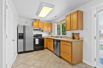 Kitchen & Stainless Appliances