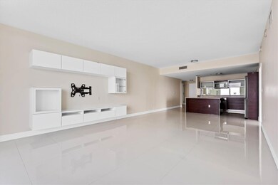 Quantum On the Bay unit 3702, Miami, FL 33132 - photo 6