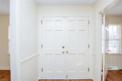 222 Westbury Dr, Asheboro, NC 27205 - photo 4