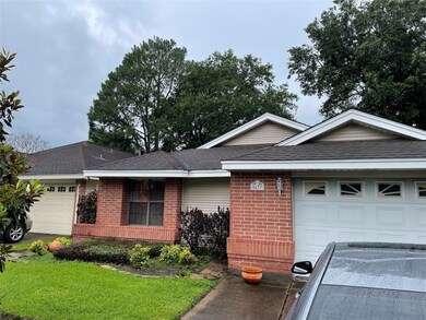 8627 Laurel Trails Dr, Houston, TX 77095 - photo 2