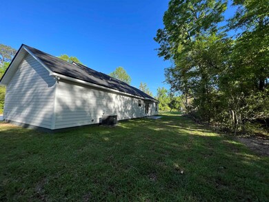 121 Harvey Melton Rd, Crawfordville, FL 32327 - photo 6