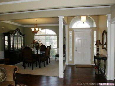 Formal Dinning and Entry