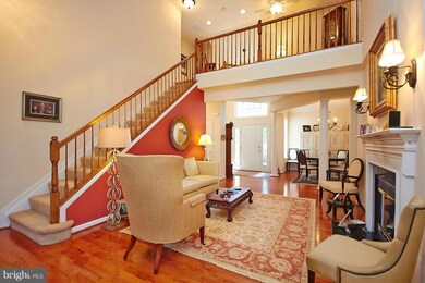 6226 Cobblers Green Ct, Gainesville, VA 20155 - photo 5