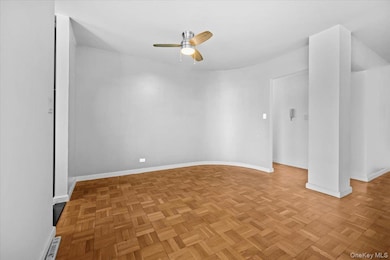 Glen Briar Apartments unit 610, Bronx, NY 10463 - photo 5