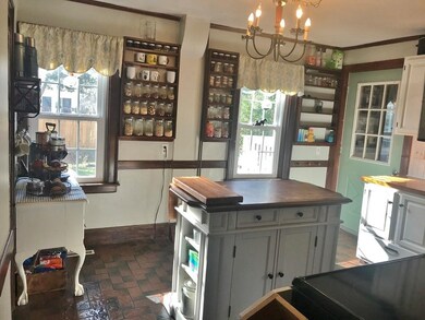 908 Hancock St, Abington, MA 02351 - photo 6