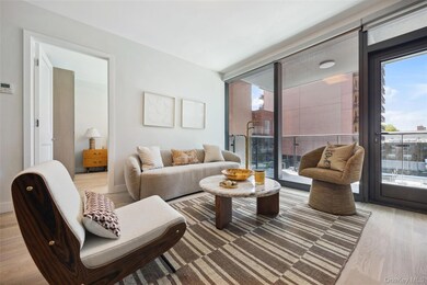 38-20 Parsons Blvd unit 703, Flushing, NY 11354 - photo 3