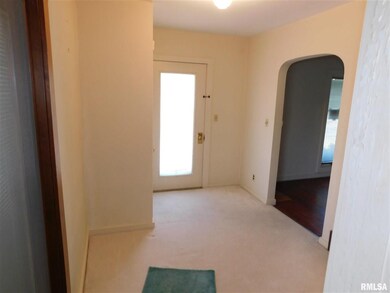 2014 2nd St, Moline, IL 61265 - photo 4