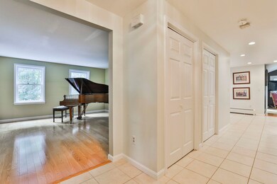 10 Pinewood Rd, Hudson, NH 03051 - photo 2