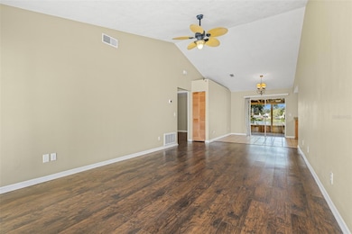 2110 Shady Point Ln, Brandon, FL 33510 - photo 5