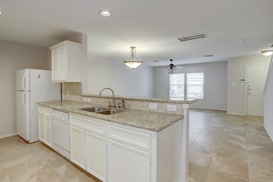 1714 Redwing Haven Dr, Houston, TX 77009 - photo 7