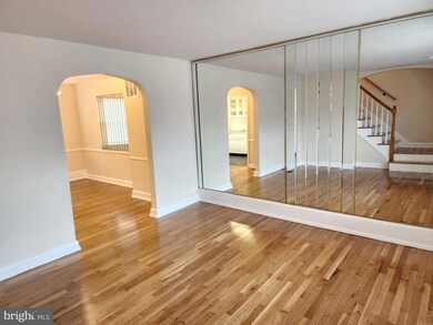 1733 Wadsworth Way, Baltimore, MD 21239 - photo 3