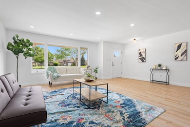 960 Cherokee Ct, Crown Point, IN 46307 - photo 4