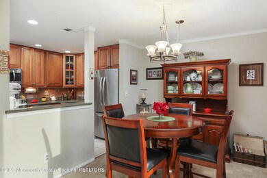 20 Balmoral Ct, Matawan, NJ 07747 - photo 6