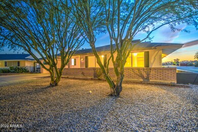 10349 W Caron Dr unit 7, Sun City, AZ 85351 - photo 2