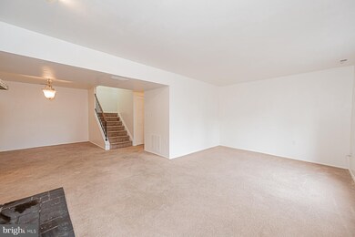 10916 Trotting Ridge Way, Columbia, MD 21044 - photo 6