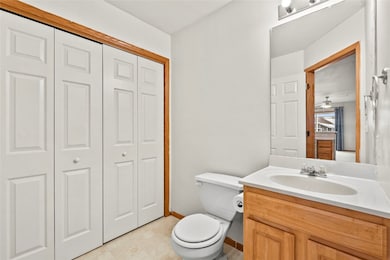 4030 37th Ave SW unit D, Cedar Rapids, IA 52404 - photo 4