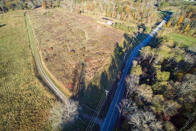 1252 Tommy Dodson Rd, Cookeville, TN 38506 - photo 3