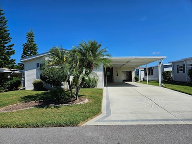 2945 Dollar Bonnet Ln, Lakeland, FL 33810 - photo 3